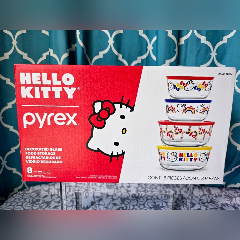 Hello Kitty Pyrex